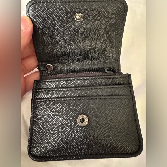 Steve Madden Quilted Black Coin Purse Wallet with Keychain - Picture 4 of 6